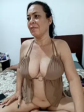 AnittaTettona from StripChat is Freechat