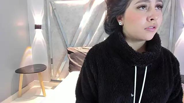 Check out our webcam shows gallery and message on a personal level with our sweet squirt cams hosts, showing off their natural physiques and sex toys.