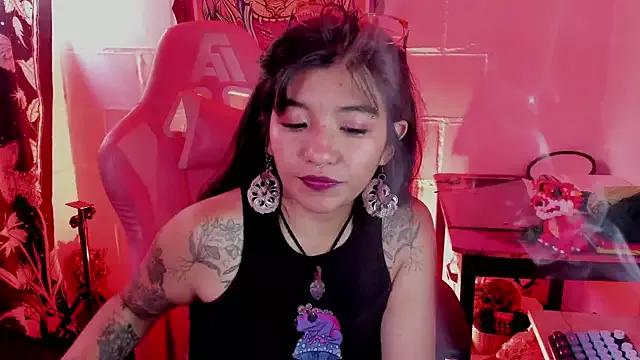 Check out our webcam shows gallery and message on a personal level with our sweet squirt cams hosts, showing off their natural physiques and sex toys.