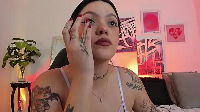 Check out our webcam shows gallery and message on a personal level with our sweet squirt cams hosts, showing off their natural physiques and sex toys.