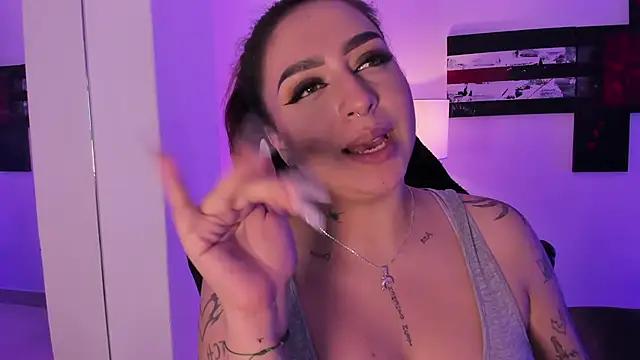 Check out our webcam shows gallery and message on a personal level with our sweet squirt cams hosts, showing off their natural physiques and sex toys.