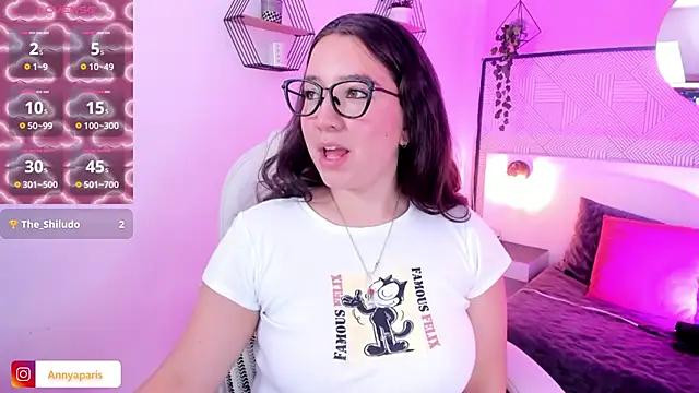 Check out our webcam shows gallery and message on a personal level with our sweet squirt cams hosts, showing off their natural physiques and sex toys.