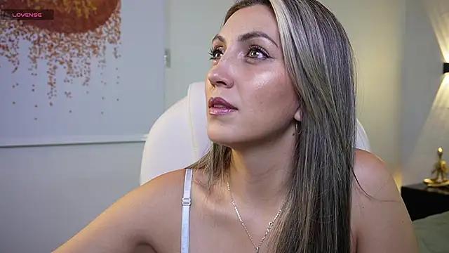 Check out our webcam shows gallery and message on a personal level with our sweet squirt cams hosts, showing off their natural physiques and sex toys.