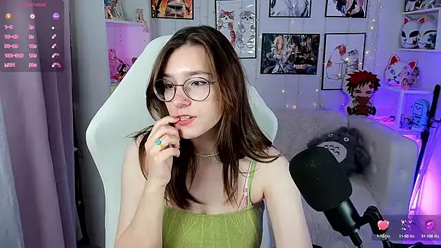 Check out our webcam shows gallery and message on a personal level with our sweet squirt cams hosts, showing off their natural physiques and sex toys.