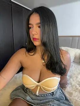 Check out our webcam shows gallery and message on a personal level with our sweet squirt cams hosts, showing off their natural physiques and sex toys.