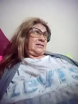 Aranza-Queen from StripChat is Freechat