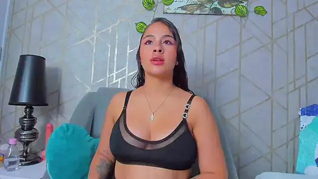 Check out our webcam shows gallery and message on a personal level with our sweet squirt cams hosts, showing off their natural physiques and sex toys.