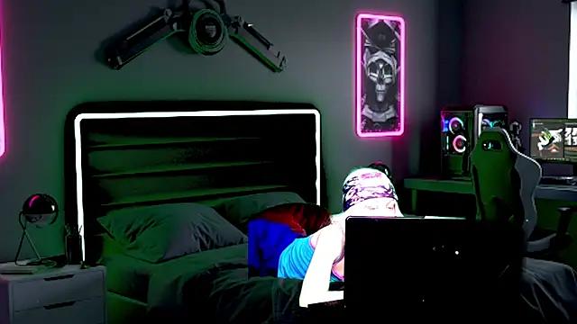 Check out our webcam shows gallery and message on a personal level with our sweet squirt cams hosts, showing off their natural physiques and sex toys.