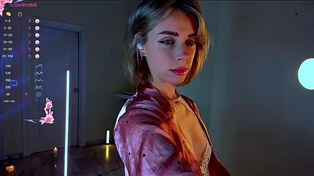 Arielle__03 from StripChat is Freechat