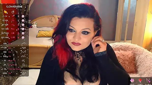 Ariellefoxy from StripChat is Freechat