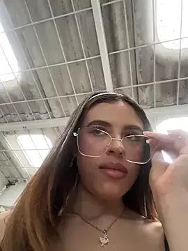 artemis_nyx from StripChat is Freechat