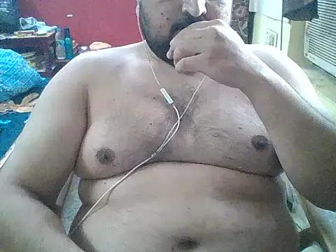 ARYANAVAILABLE from StripChat is Freechat