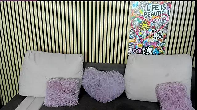 Check out our webcam shows gallery and message on a personal level with our sweet squirt cams hosts, showing off their natural physiques and sex toys.