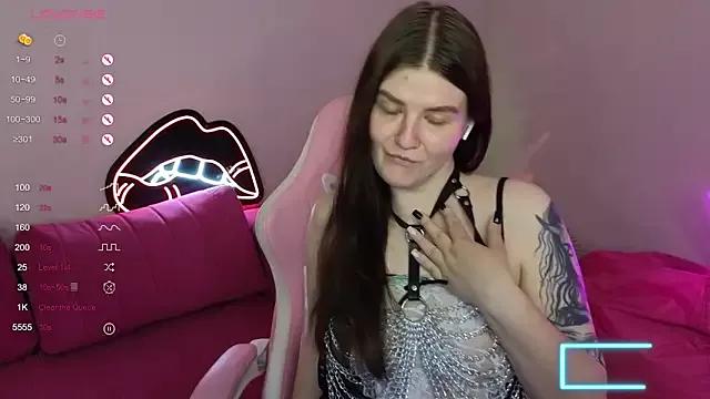 AshleyAlleen from StripChat is Freechat