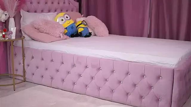 Check out our webcam shows gallery and message on a personal level with our sweet squirt cams hosts, showing off their natural physiques and sex toys.