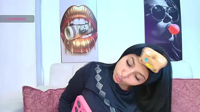ASS_DIRTY_MESSY from StripChat is Freechat