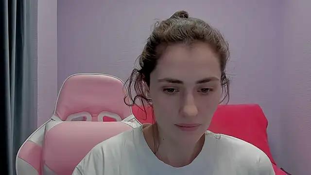 Check out our webcam shows gallery and message on a personal level with our sweet squirt cams hosts, showing off their natural physiques and sex toys.