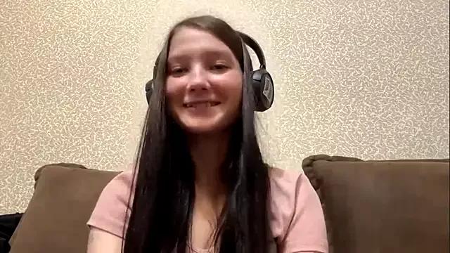 auroracus from StripChat is Freechat