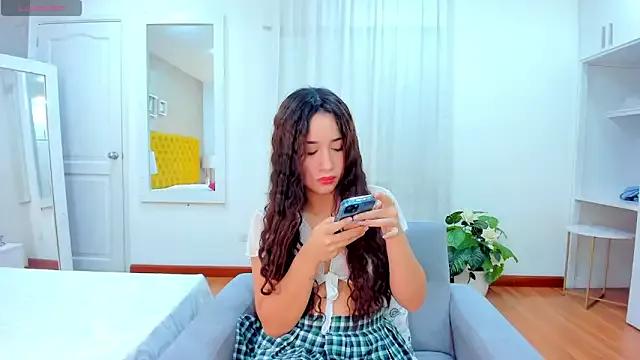 AuroraMiiller from StripChat is Freechat