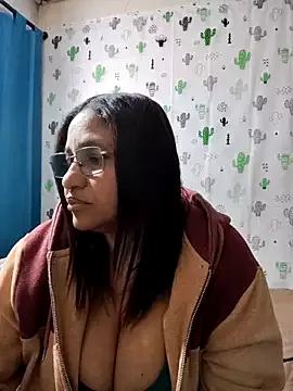 Avannay from StripChat is Freechat