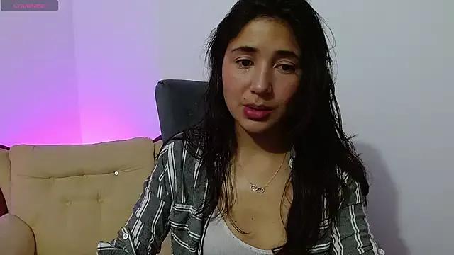 aylin_pierce from StripChat is Freechat