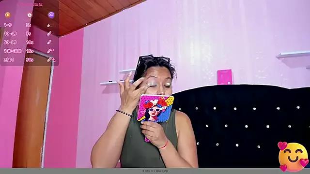 Azul_Moon from StripChat is Freechat