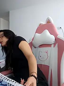 azumiichan from StripChat is Freechat