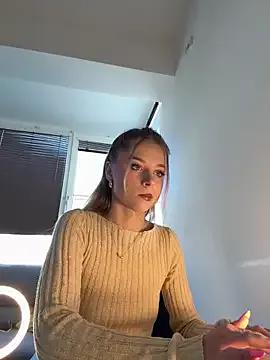 BabyAnais from StripChat is Freechat