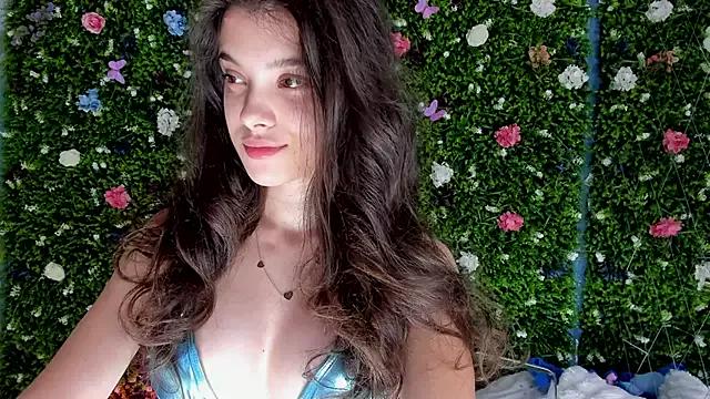 Check out our webcam shows gallery and message on a personal level with our sweet squirt cams hosts, showing off their natural physiques and sex toys.