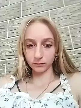 babyXlove from StripChat is Freechat