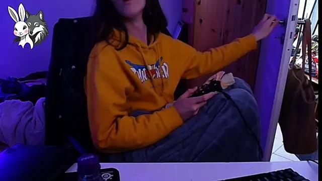 Check out our webcam shows gallery and message on a personal level with our sweet squirt cams hosts, showing off their natural physiques and sex toys.