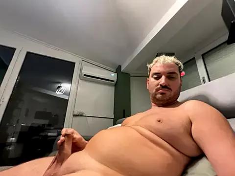 Bearlover66 from StripChat is Freechat