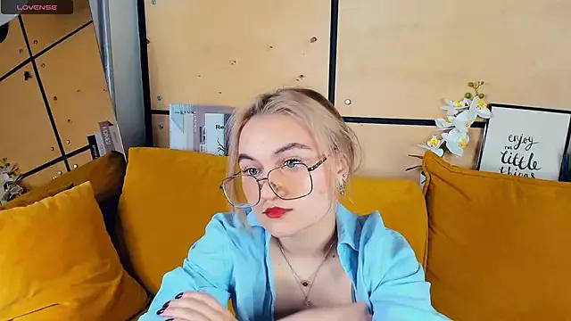 Photos of BeatrixEsser from StripChat is Private