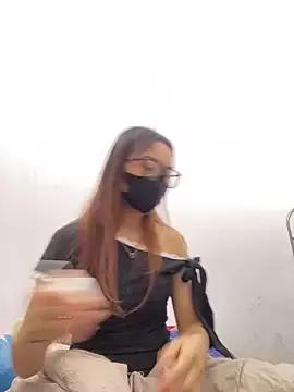 Bella-005 from StripChat is Freechat