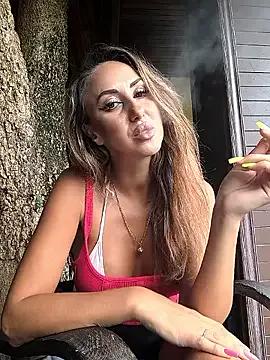 Bella-Grace from StripChat is Freechat