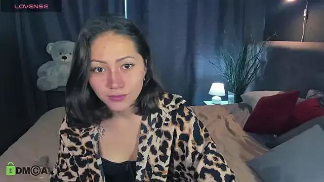 Bellalovesss from StripChat is Freechat