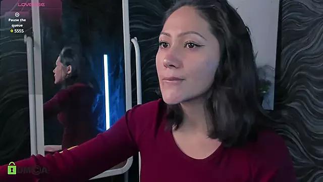 Check out our webcam shows gallery and message on a personal level with our sweet squirt cams hosts, showing off their natural physiques and sex toys.
