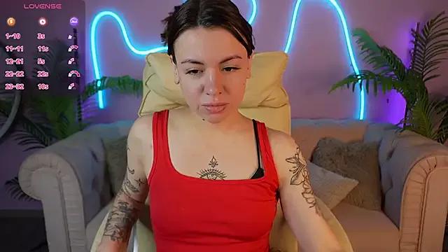 Check out our webcam shows gallery and message on a personal level with our sweet squirt cams hosts, showing off their natural physiques and sex toys.