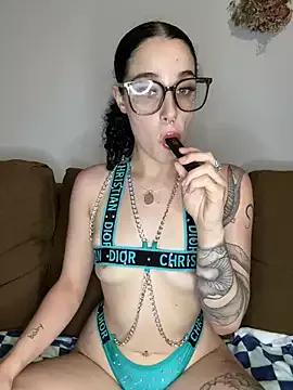 Photos of biancabunny333 from StripChat is Freechat