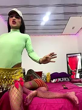 big_girl21cm from StripChat is Freechat