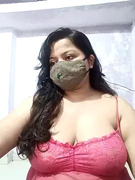 BigAssSarah from StripChat is Freechat