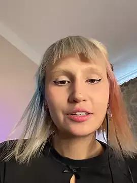 bigbabykiki from StripChat is Freechat