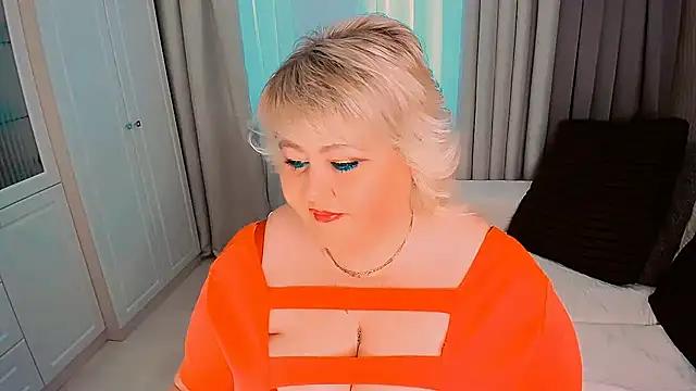 BIGTITSBBW from StripChat is Freechat