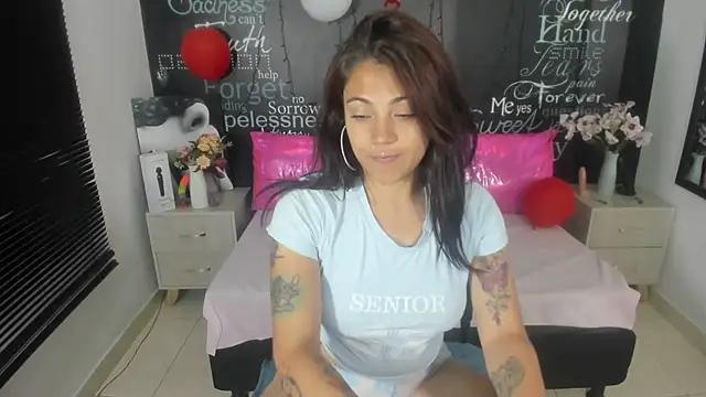 Check out our webcam shows gallery and message on a personal level with our sweet squirt cams hosts, showing off their natural physiques and sex toys.