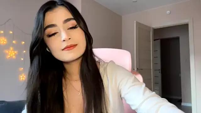 BlissKira from StripChat is Freechat