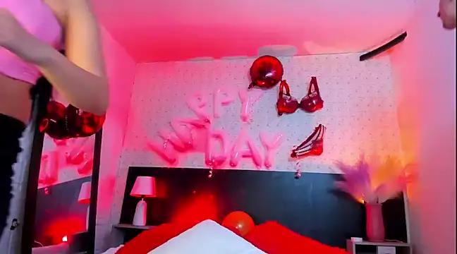 Check out our webcam shows gallery and message on a personal level with our sweet squirt cams hosts, showing off their natural physiques and sex toys.