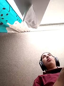 Bonny_Klote from StripChat is Freechat