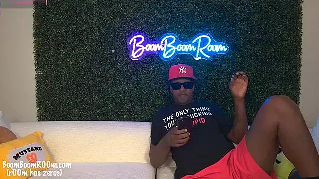 Photos of boomboomr00m from StripChat is Freechat