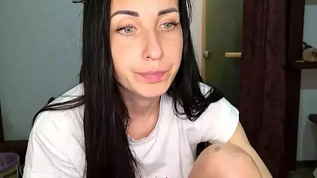 Check out our webcam shows gallery and message on a personal level with our sweet squirt cams hosts, showing off their natural physiques and sex toys.