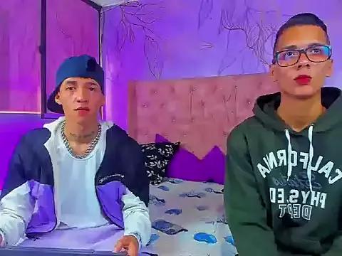 Boyshot_Zeus from StripChat is Freechat